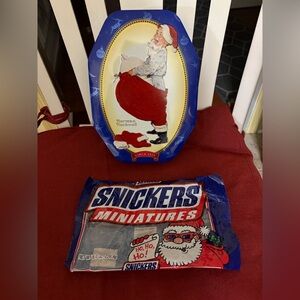 NORMAN ROCKWELL SNICKERS
CHRISTMAS LTD EDITION CANISTER TIN w LID 1998 10" x 7”